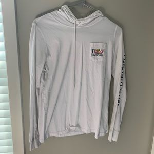 🌵2 FOR $20 🌵 RARE- Vineyard Vines Lacrosse Top